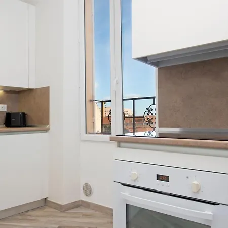 2mn Monaco - Hypercentre - Renove - Bi Apartment *